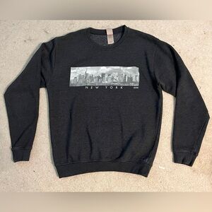 Oversized souvenir sweatshirt from New York, size large